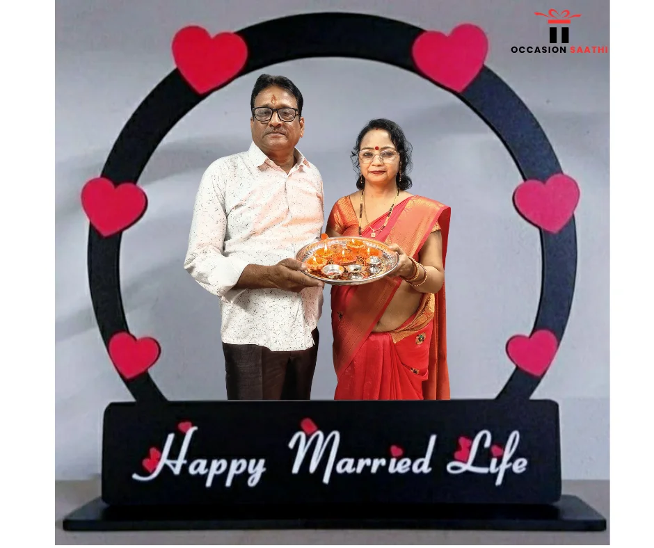 Tabletop Couple Cutout